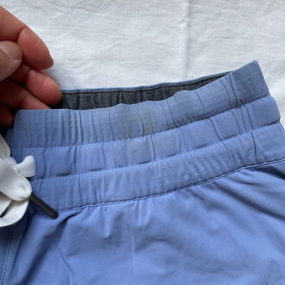 Lululemon Water: Surf Short Lullaby / Heathered Texture Printed Grey Deep Coal - Picture 3 of 6